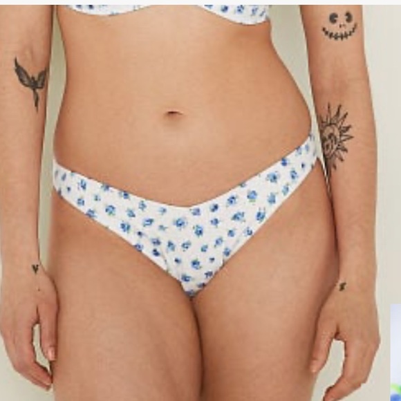 NWT 3 piece Blue Floral Bikini set, Size Medium - Picture 5 of 15